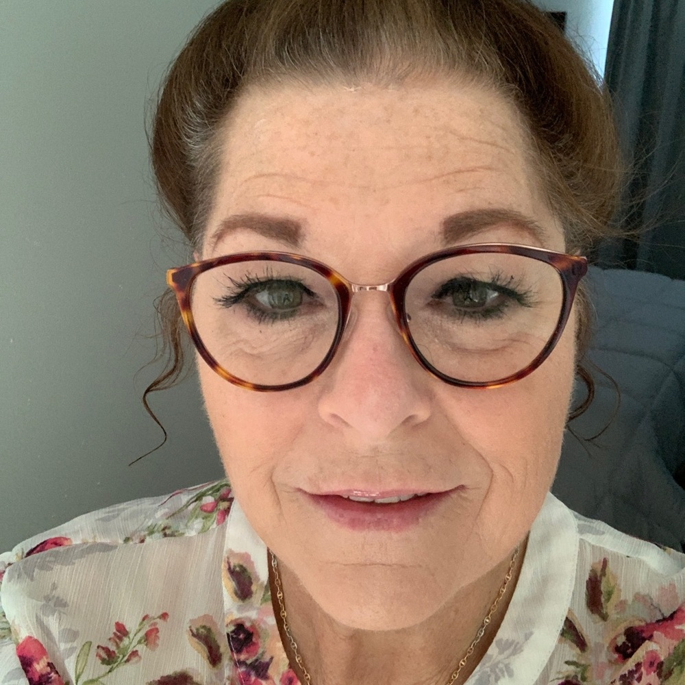 Meet your Posher, Jodi